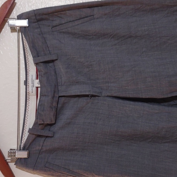 SLIGHTLY USED BANANA REPUBLIC MARTIN FIT PANTS SIZE 4 COLOR GRAY 85%WOOL 15%SILK - Picture 3 of 10